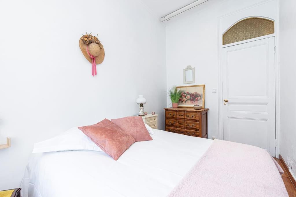 Risso - Comfortable 3 Bedrooms With Balcony Nice Exteriér fotografie