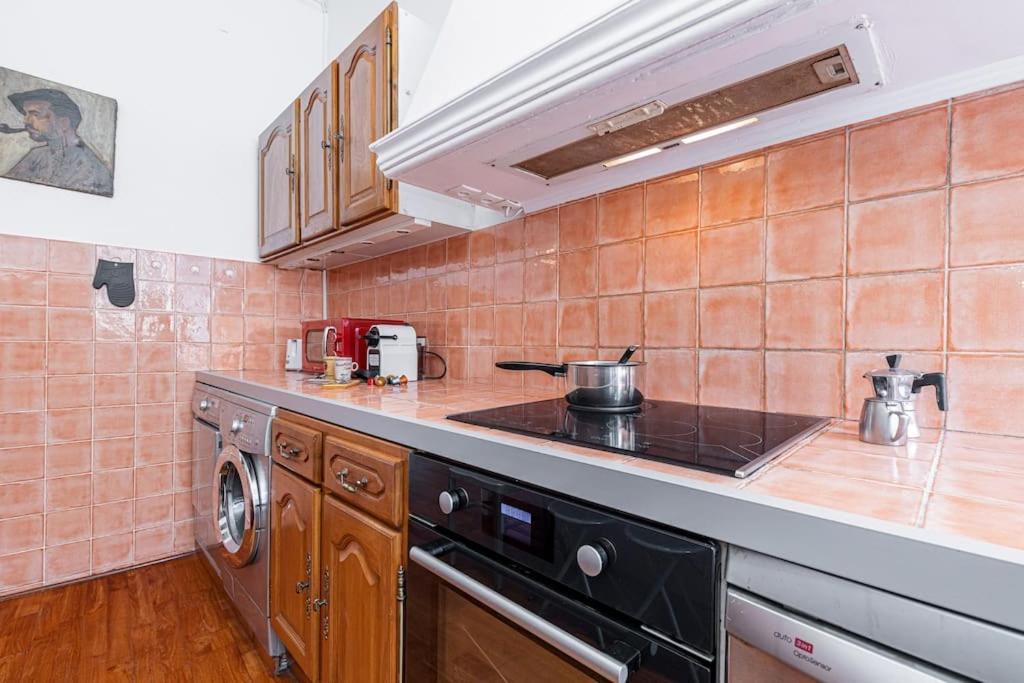Risso - Comfortable 3 Bedrooms With Balcony Nice Exteriér fotografie