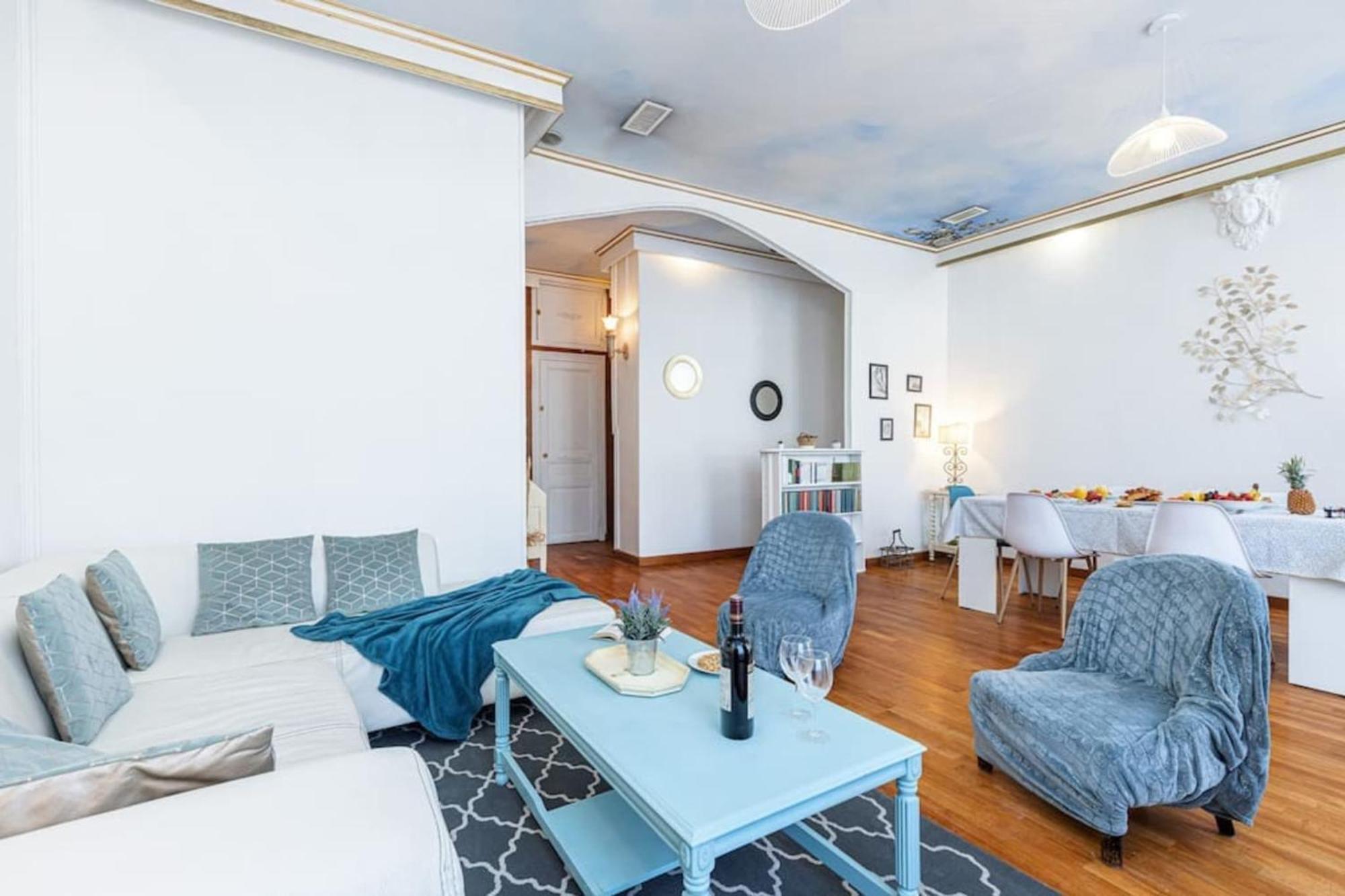 Risso - Comfortable 3 Bedrooms With Balcony Nice Exteriér fotografie