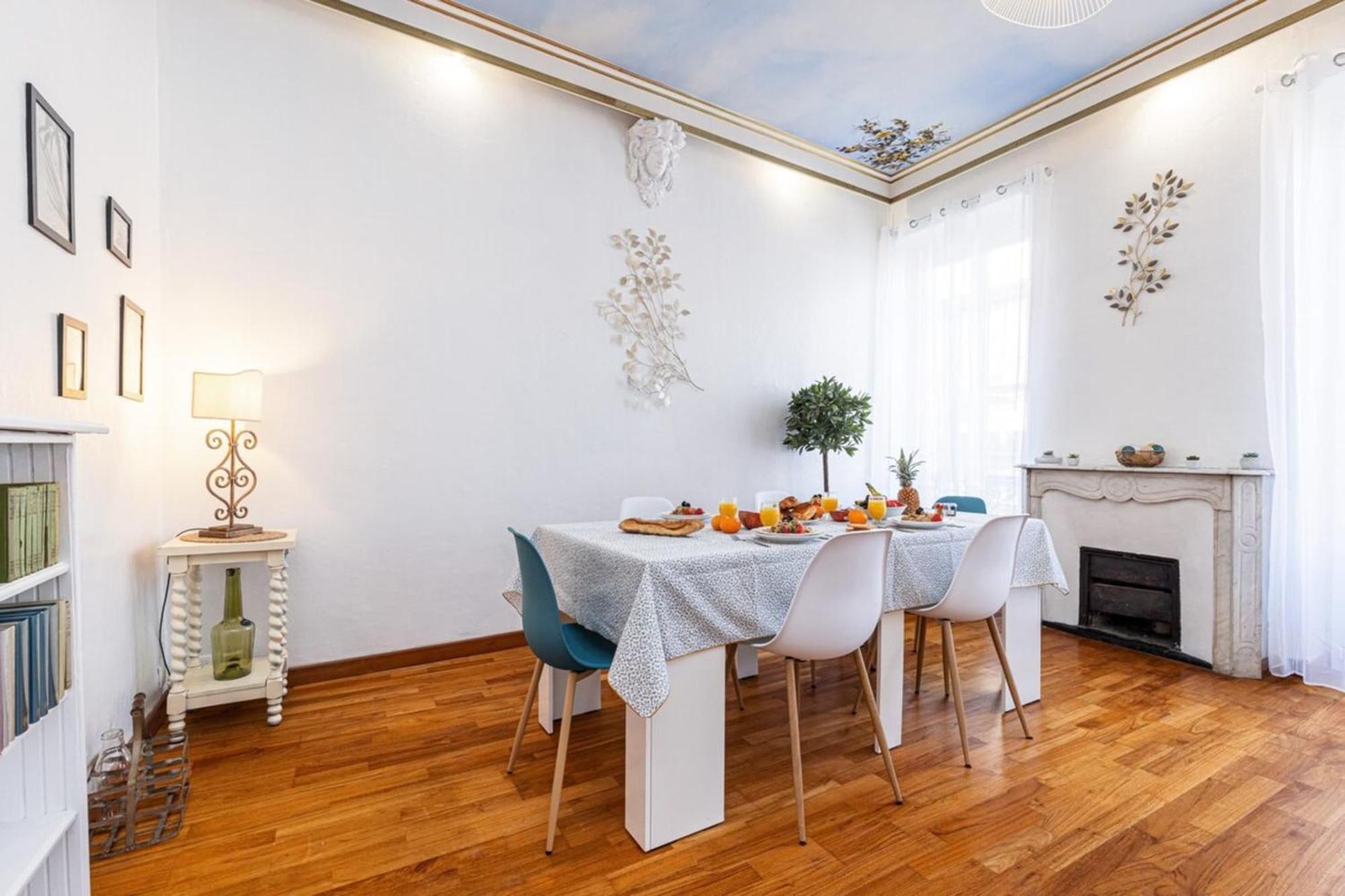 Risso - Comfortable 3 Bedrooms With Balcony Nice Exteriér fotografie